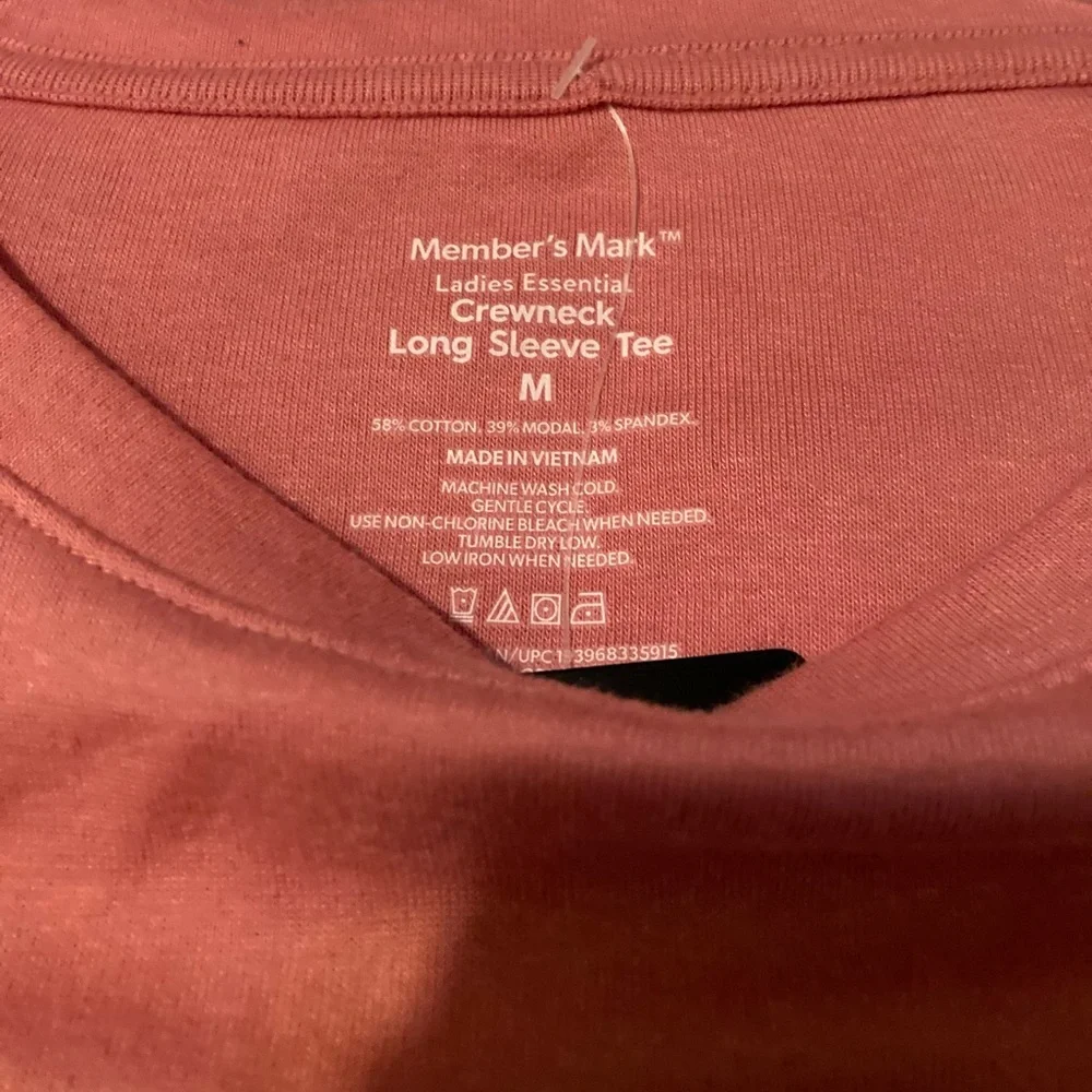 NWT Member’s Mark Long Sleeve Pink Crewneck Tee Size Medium - Picture 8 of 10